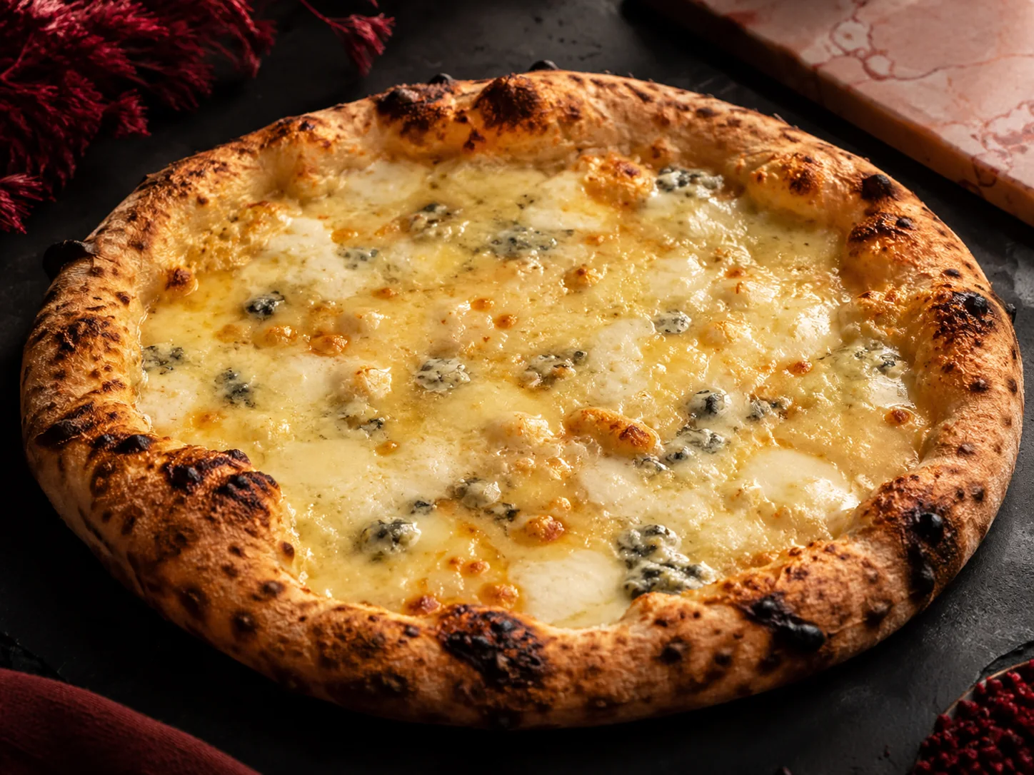 Pizza cuatro quesos